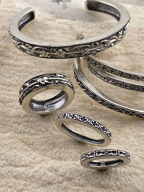 Clover Patterned Ring