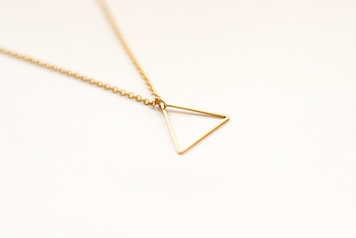Gold tone triangle necklace for women, stainless steel chain necklace