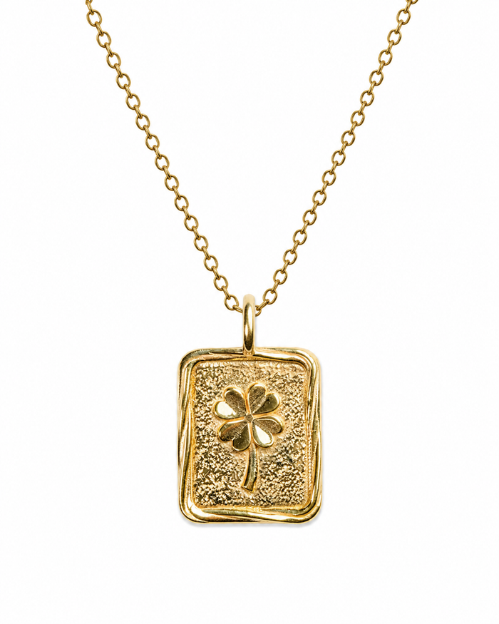 Exklusiver Kleeblatt Anhänger aus 925 Sterling Silber mit edler Verarbeitung und zeitlosem Design – luxuriöses Schmuckstück als Symbol für Glück und Eleganz.