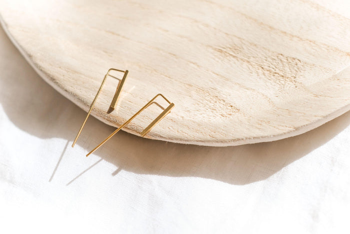 Mila Bar Earring - LLUME Jewelry