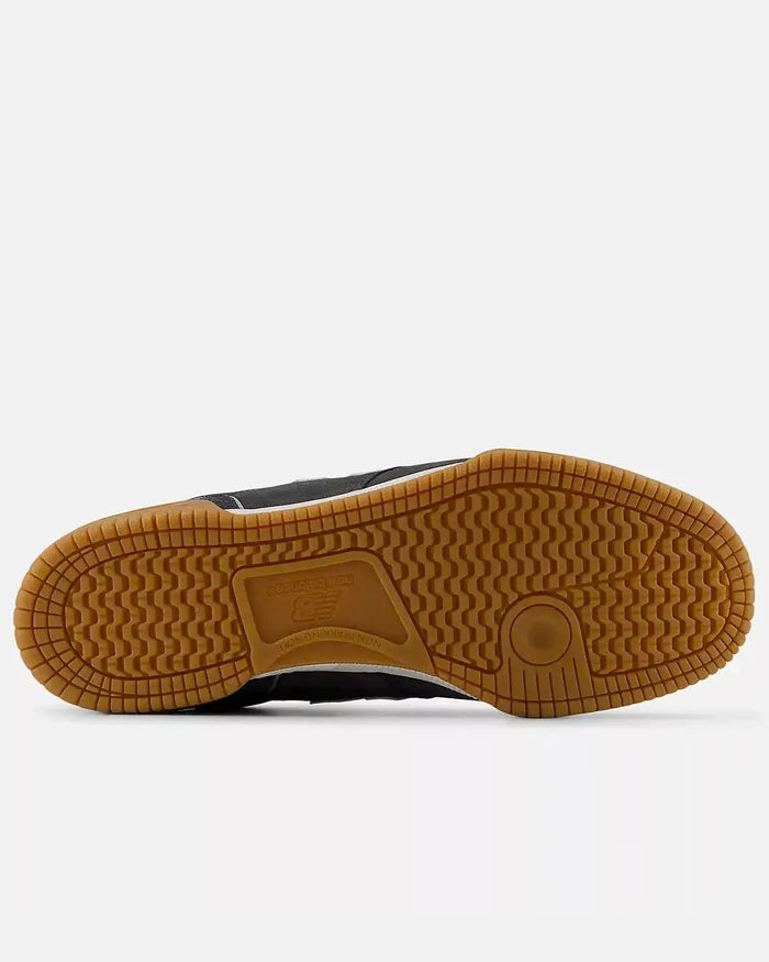 Numeric 600 Tom Knox Shoes - Dark Grey/White