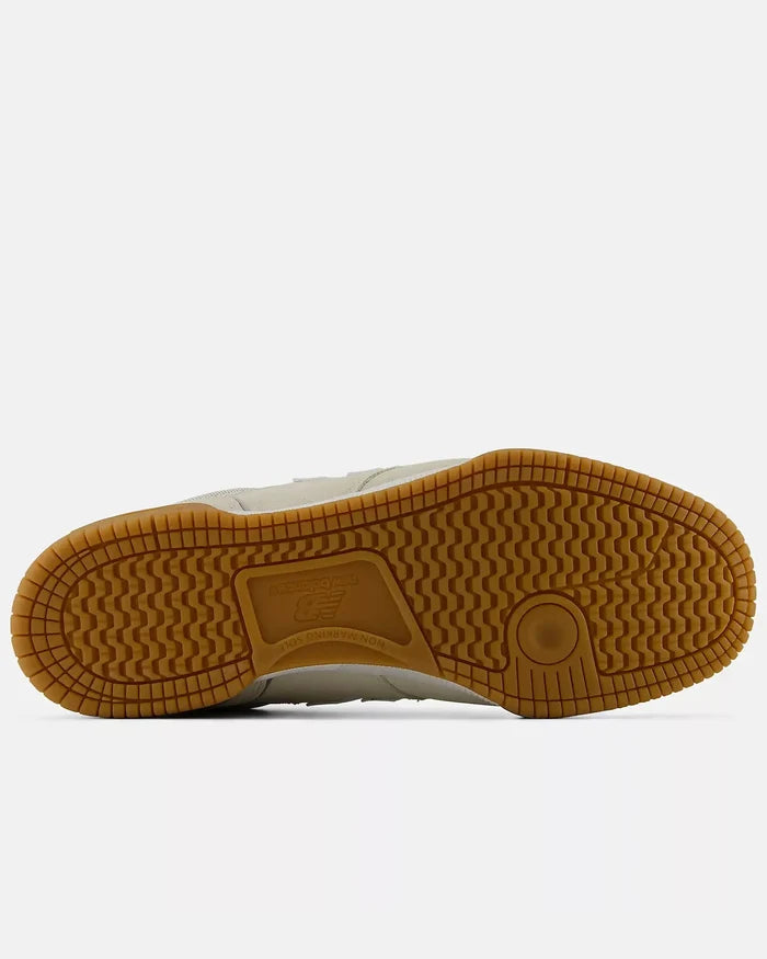 Numeric 600 Tom Knox Shoes - Sea Salt/Gum
