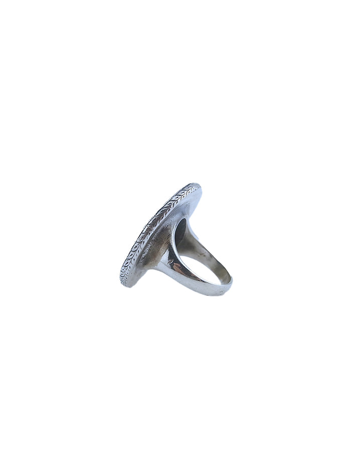 Oval Ring