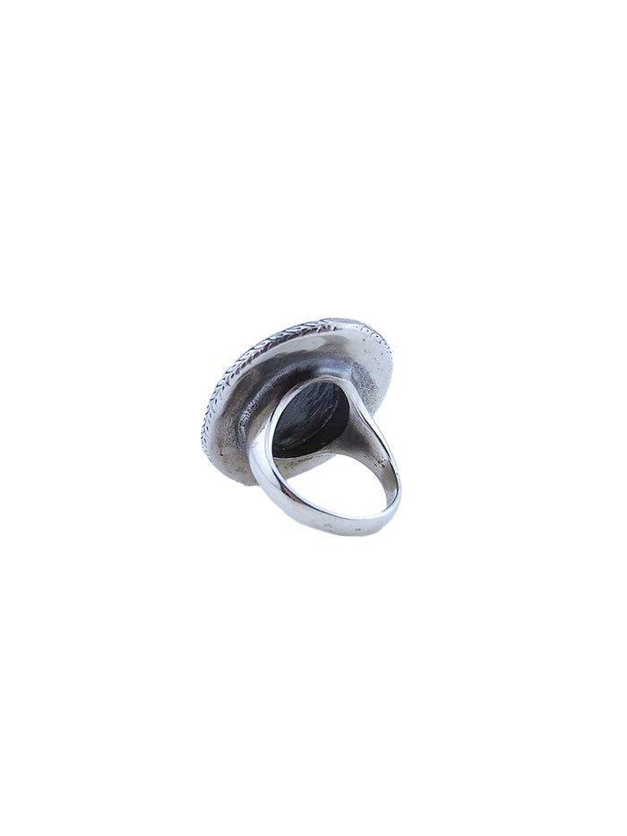 Oval Ring