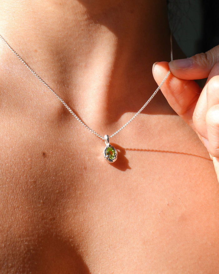 Pretty in Peridot Necklace