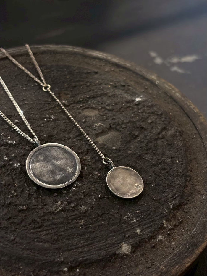 Signet Coin Long Necklace