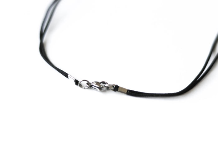 silver clasp necklace for men black string