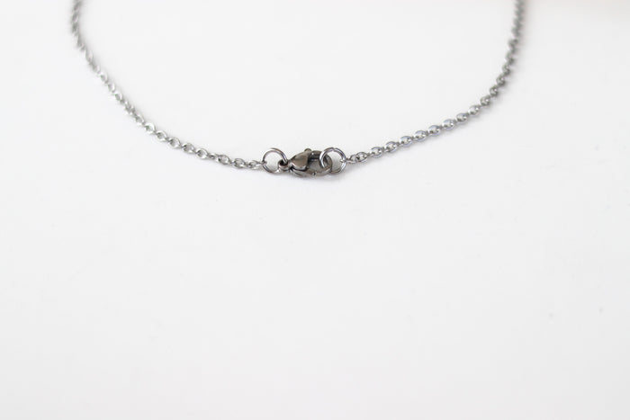 Small silver horseshoe necklace for men, stainless steel chain necklace, waterproof