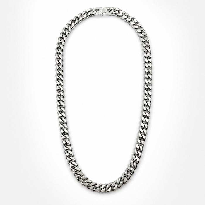 10mm stainless steel curb chain necklace full view on white background