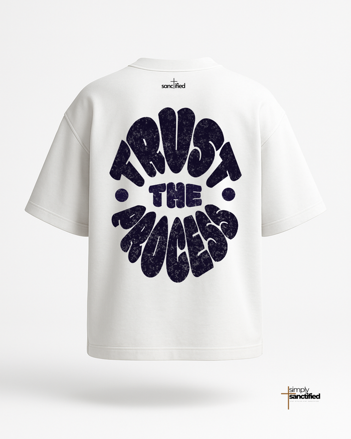 “Trust the Process” – Oversized T-Shirt