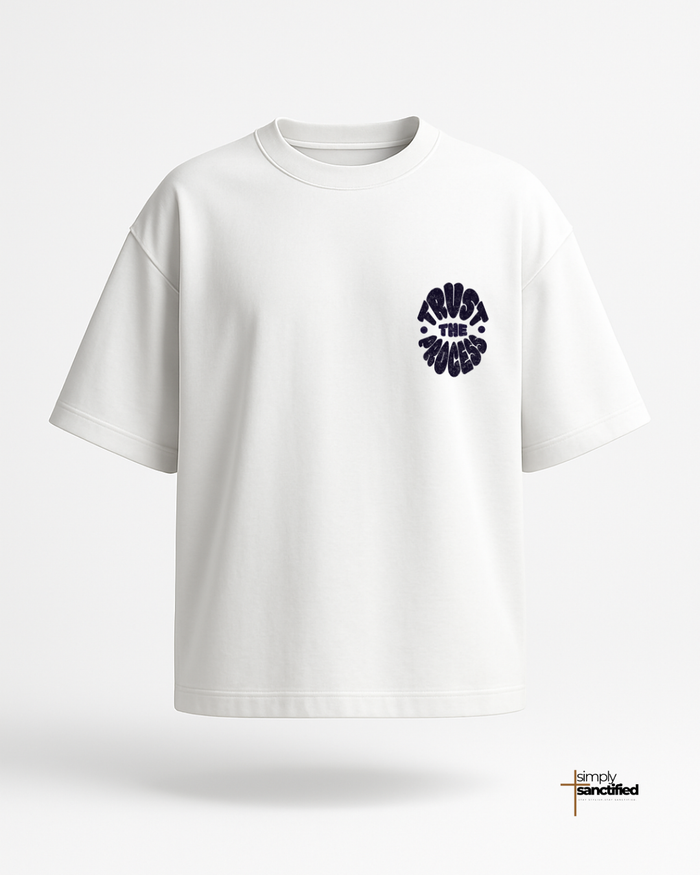 “Trust the Process” – Oversized T-Shirt