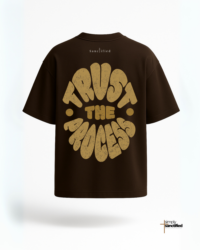 “Trust the Process” – Oversized T-Shirt